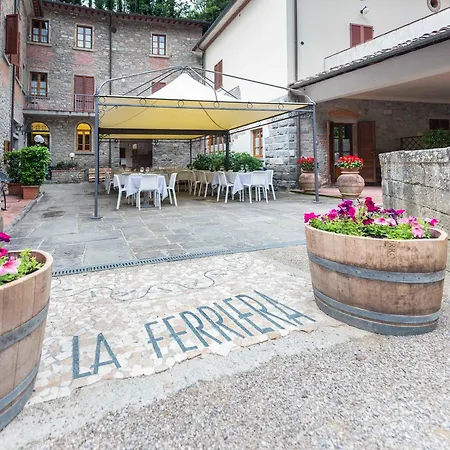 La Ferriera Hotel *